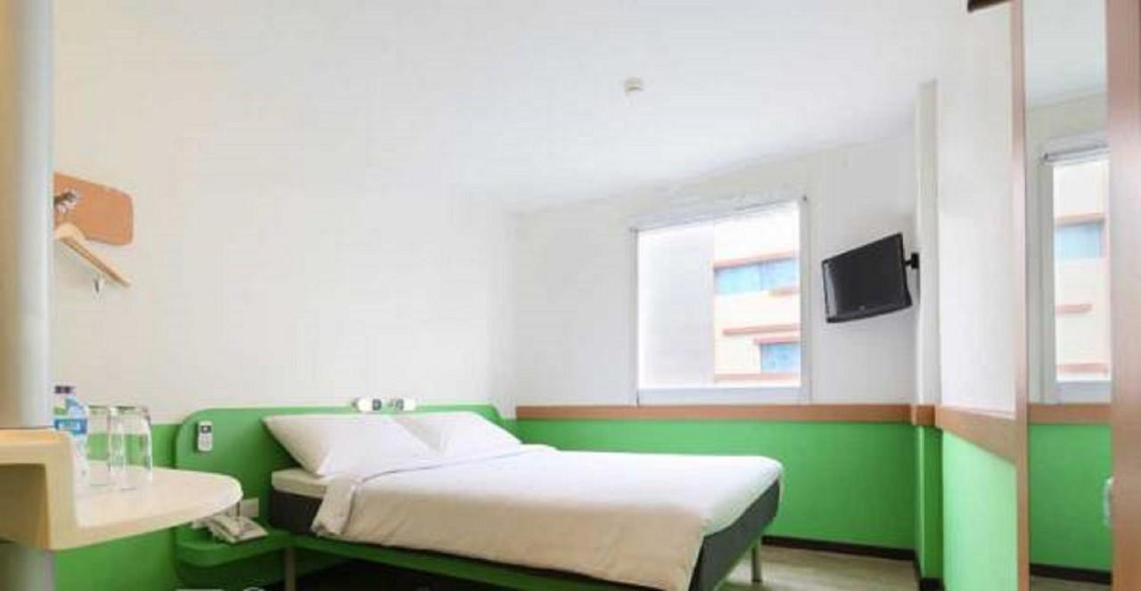 Ibis Budget Jakarta Airport Tangerang Exteriér fotografie
